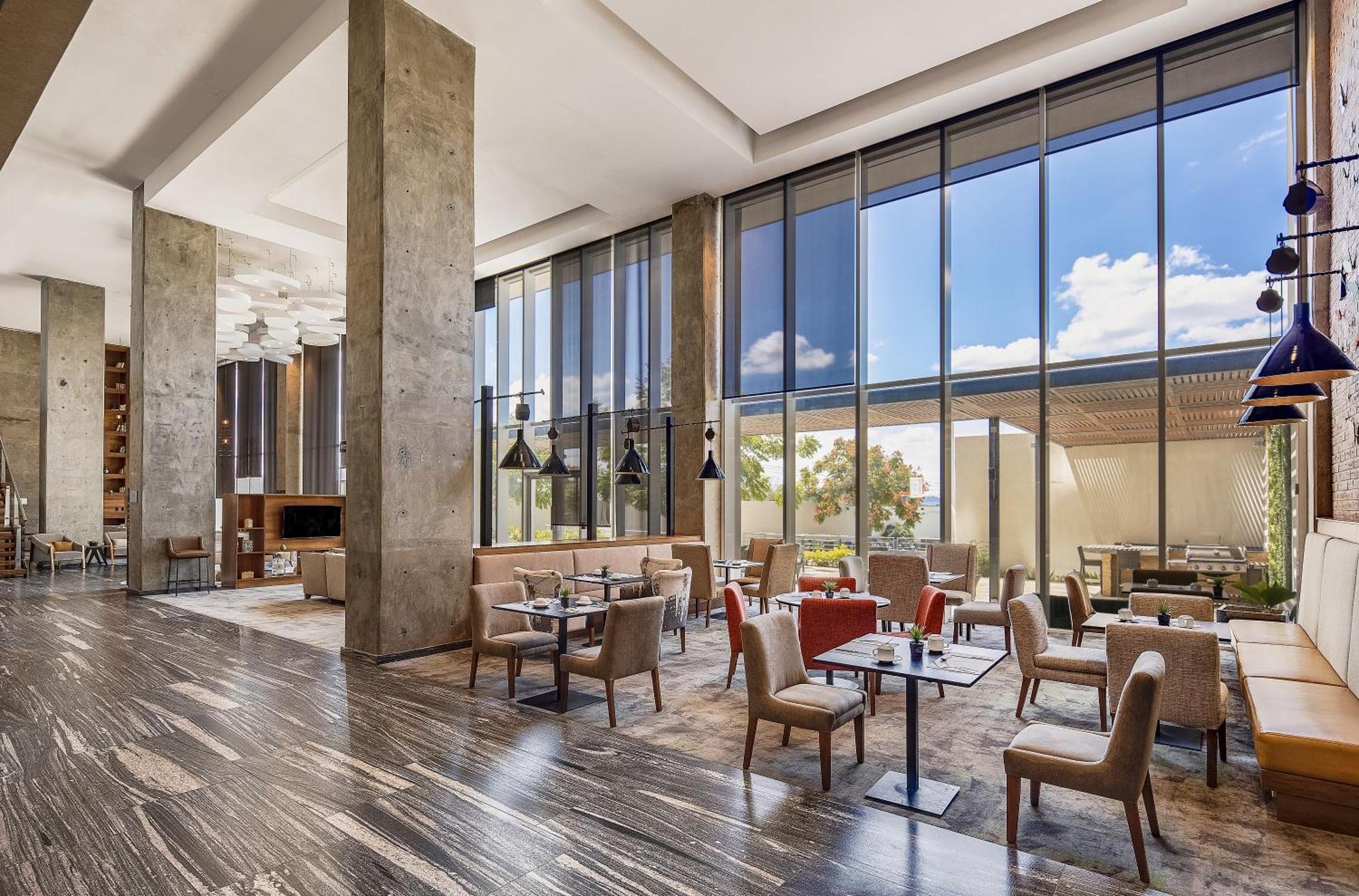 Fiesta Inn Suites Aeropuerto Del Bajio Silao Dış mekan fotoğraf