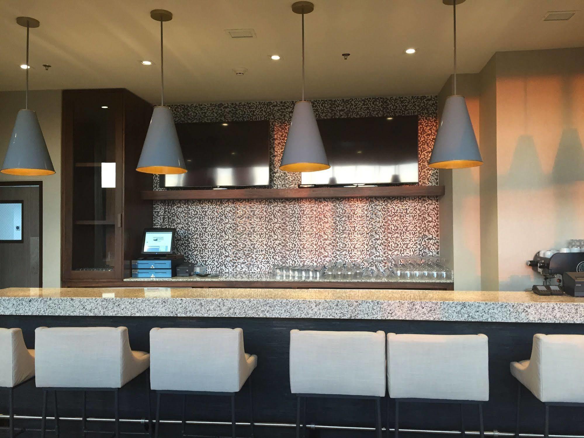 Fiesta Inn Suites Aeropuerto Del Bajio Silao Dış mekan fotoğraf